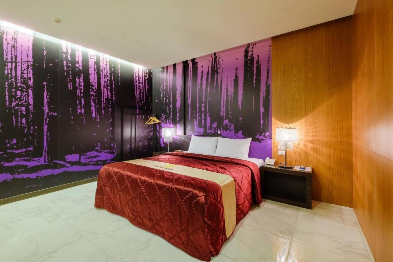 Foxdou Business Motel Tainan Eksteriør bilde